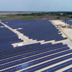 Le Niger inaugure une centrale solaire de 30 mégawatts pour compenser les pénuries d'électricité