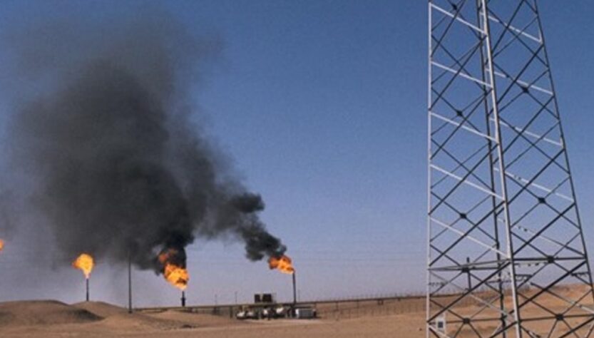 Libye : La fermeture d'un champ pétrolier et les tensions en mer Rouge propulsent les prix du pétrole à la hausse